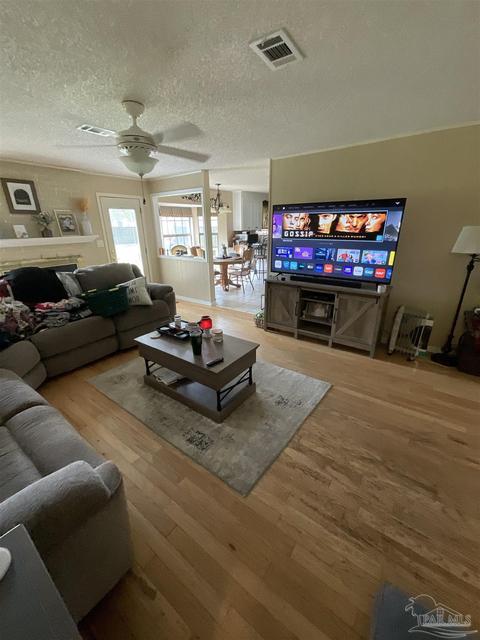 4311 Grant St, Pace, FL 32571 photo 3