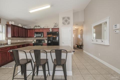 4818 Hilarita Cir, Pace, FL 32571 photo 4