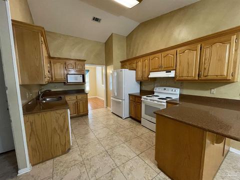 5097 Hamilton Ln, Pace, FL 32571 photo 5