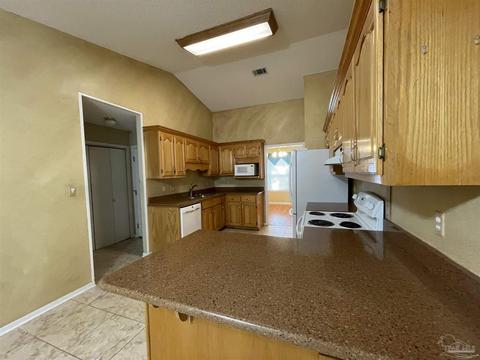 5097 Hamilton Ln, Pace, FL 32571 photo 7