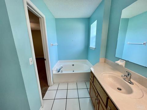 5097 Hamilton Ln, Pace, FL 32571 photo 12
