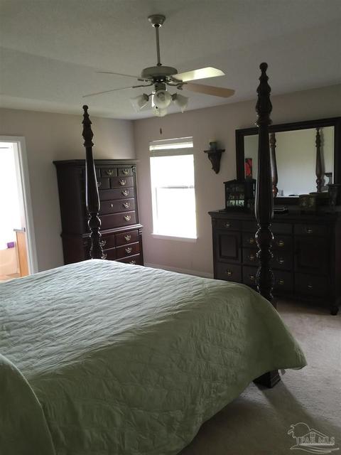 9909 S Trace Rd, Milton, FL 32583 photo 8