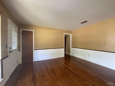 6741 Joy St, Milton, FL 32583 photo 2