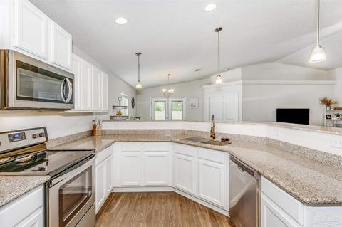 4961 Wabash Pine Ct, Pace, FL 32571 photo 12
