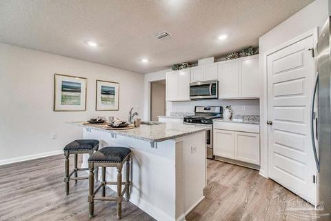 5293 Peach Dr, Pace, FL 32571 photo 5