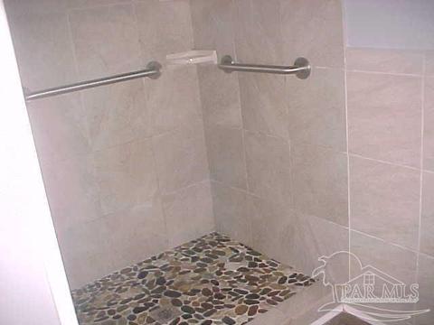 Undisclosed, Pace, FL 32571 photo 19