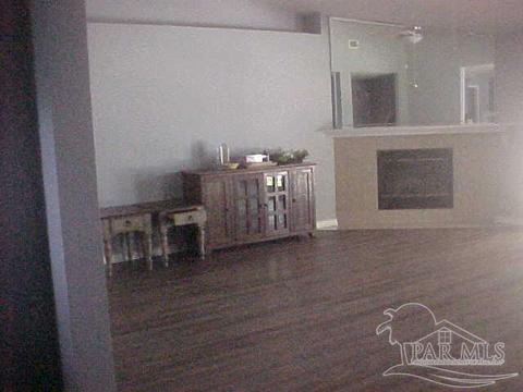 Undisclosed, Pace, FL 32571 photo 13