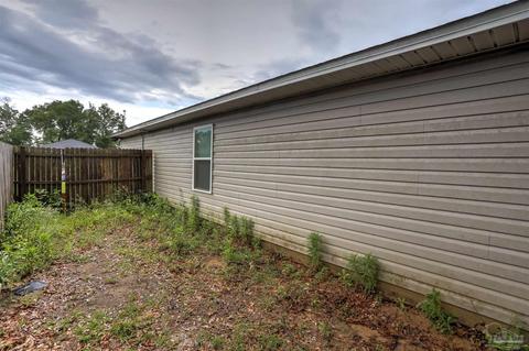5672 Peach Dr, Pace, FL 32571 photo 5