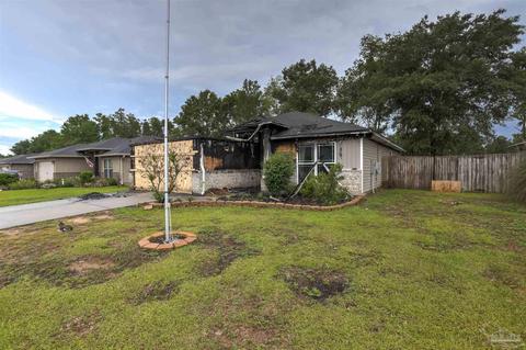 5672 Peach Dr, Pace, FL 32571 photo 1