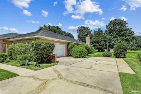 3244 Cobblestone Dr, Pace, FL 32571 photo 4
