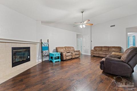 5848 Chi Chi Cir, Milton, FL 32570 photo 7