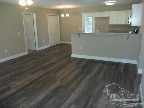 6847 Thunder Ln, Milton, FL 32570 photo 5