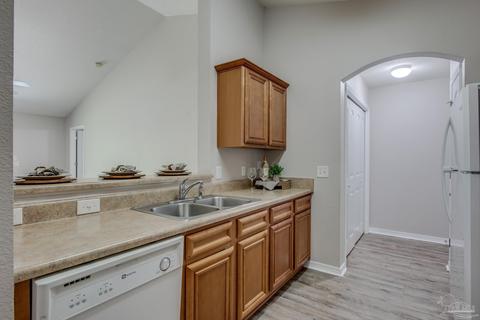 4932 Makenna Cir, Pace, FL 32571 photo 9