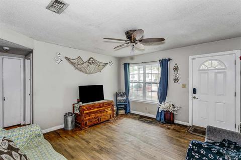 6613 Cedar St, Milton, FL 32570 photo 3