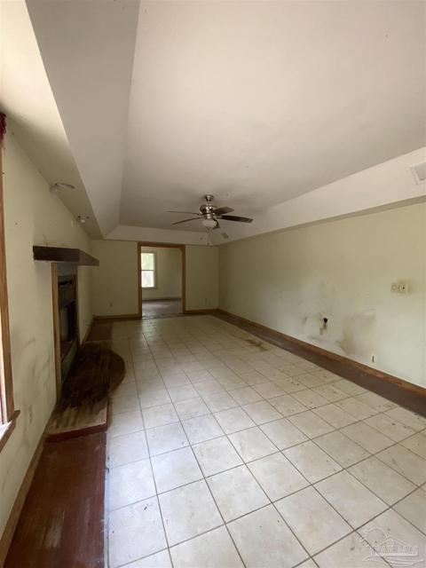 3675 Vantage Rd, Cantonment, FL 32533 photo 8