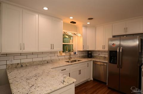 6451 Barnes St, Milton, FL 32570 photo 4
