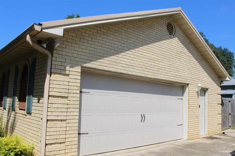 4104 Pace Rd, Pace, FL 32571 photo 3