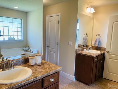4934 Tributary Dr, Milton, FL 32570 photo 18
