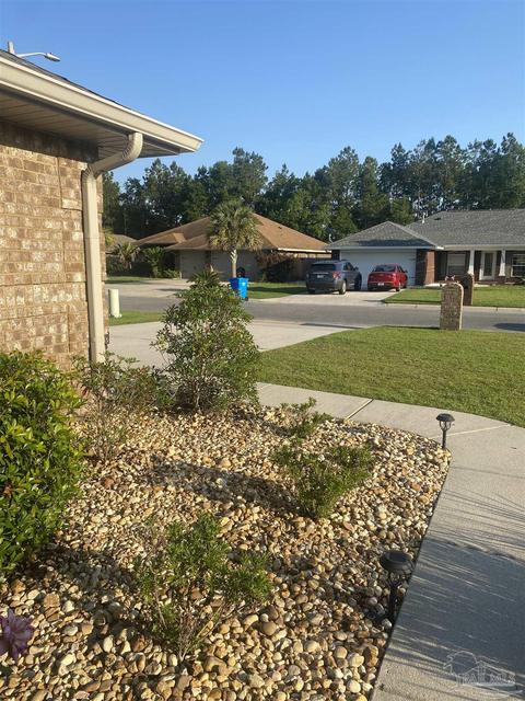 4934 Tributary Dr, Milton, FL 32570 photo 5