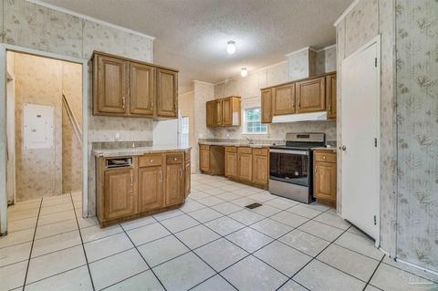 5137 Red Barn Rd, Milton, FL 32583 photo 6