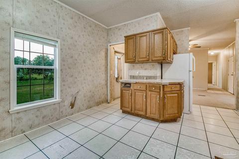 5137 Red Barn Rd, Milton, FL 32583 photo 7