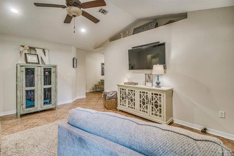 5795 Divot Ln, Milton, FL 32570 photo 7