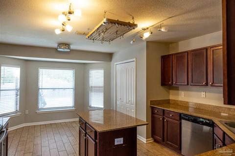 6538 Fall St, Milton, FL 32570 photo 7