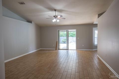 6538 Fall St, Milton, FL 32570 photo 4