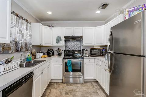 6478 Hunter St, Milton, FL 32570 photo 4