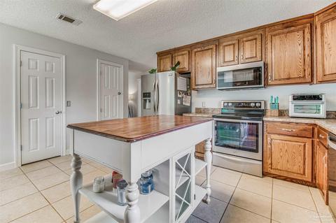 6740 Meadow Ln, Mcdavid, FL 32568 photo 16