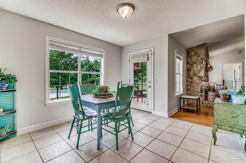 6740 Meadow Ln, Mcdavid, FL 32568 photo 17