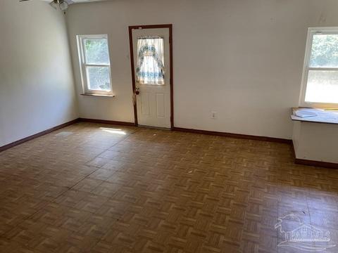 348 Juniper Rd, Freeport, FL 32439 photo 2