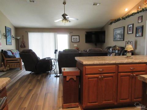 6034 Jameson Cr, Pace, FL 32571 photo 7