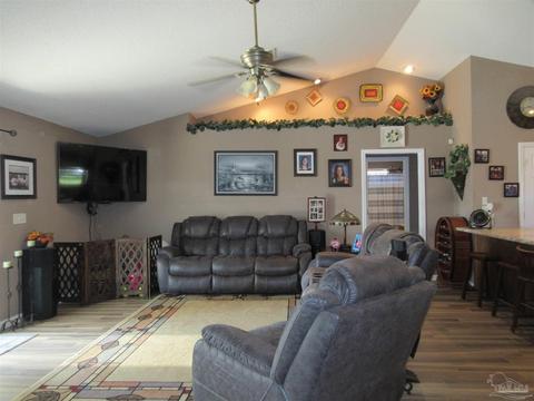 6034 Jameson Cr, Pace, FL 32571 photo 9