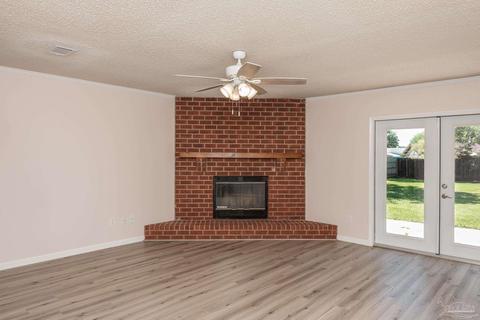 5685 Dove Dr, Pace, FL 32571 photo 8