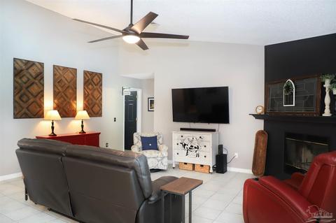 3446 Festival Dr, Pace, FL 32571 photo 7