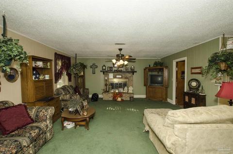 5886 Cedar Tree Dr, Milton, FL 32570 photo 3