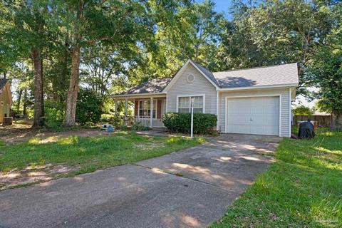 5389 Jade Cir, Pace, FL 32571 photo 1