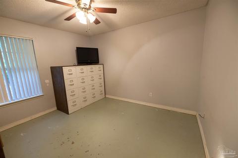 5497 Woodsman Dr, Pace, FL 32571 photo 19
