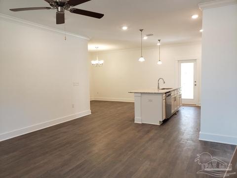 1939 Appleton Dr, Cantonment, FL 32533 photo 4