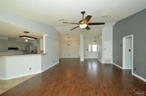 4699 Autumndale Dr, Pace, FL 32571 photo 6