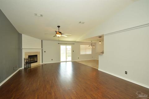 4699 Autumndale Dr, Pace, FL 32571 photo 8
