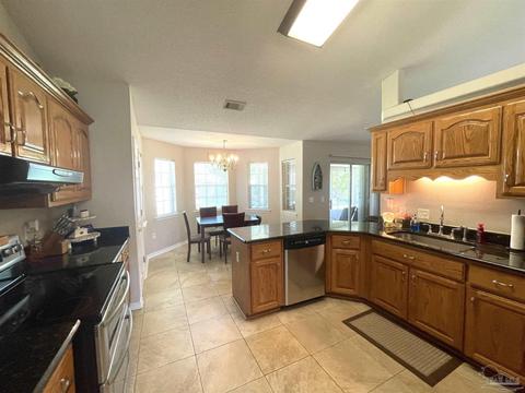 6174 Red Tail Dr, Milton, FL 32570 photo 13
