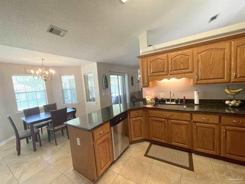 6174 Red Tail Dr, Milton, FL 32570 photo 12