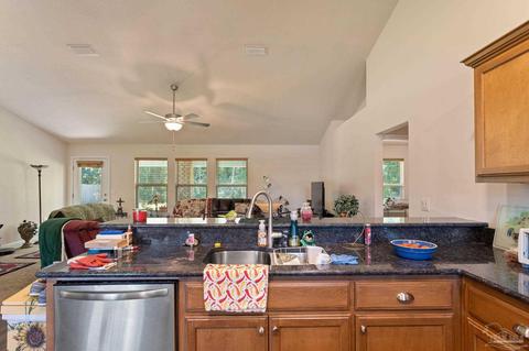 6705 Gettysburg Blvd, Milton, FL 32583 photo 11
