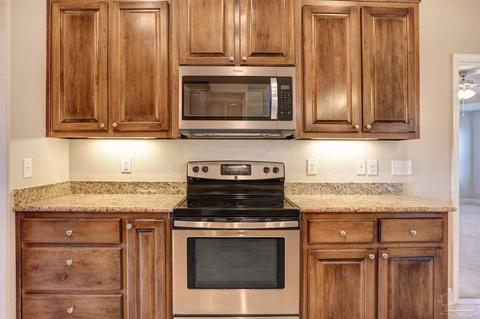 6218 Ithaca St, Milton, FL 32570 photo 4