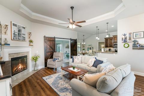 6400 Benelli Dr, Milton, FL 32570 photo 9