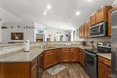 5601 Peach Dr, Pace, FL 32571 photo 11