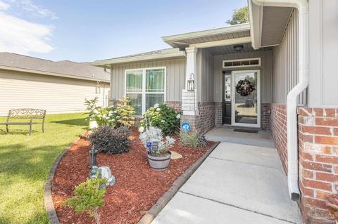 5601 Peach Dr, Pace, FL 32571 photo 4