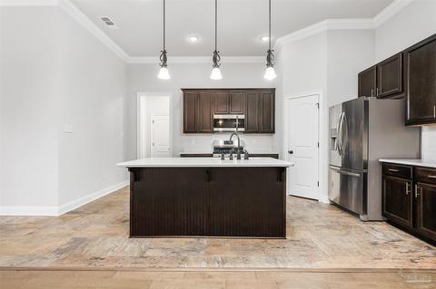 2125 Eagles Ridge Cv, Cantonment, FL 32533 photo 7